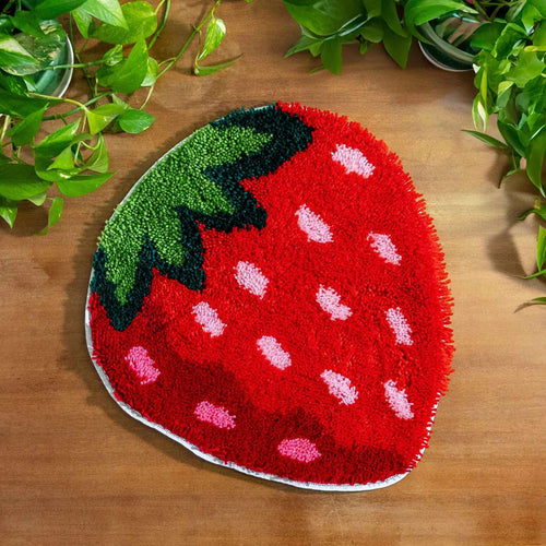 Craft Club STRAWBERRY DREAMING Rug Making Kit