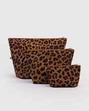 Load image into Gallery viewer, Baggu Go Pouch Set Leopard
