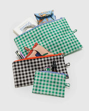 Load image into Gallery viewer, Baggu Flat Pouch Set Gingham