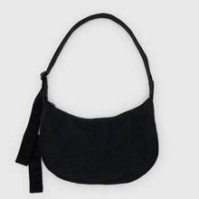 Load image into Gallery viewer, Baggu Medium Nylon Crescent Bag Black