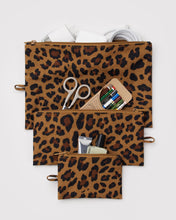 Load image into Gallery viewer, Baggu - Flat Pouch Set Leopard