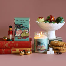 Load image into Gallery viewer, Ivy &amp; Wood Maple Cookies Limited Edition Christmas Candle