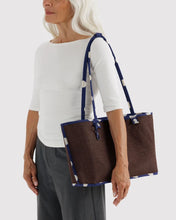 Load image into Gallery viewer, Baggu Nylon Reversible Tote - Navy Polka Dot Mix