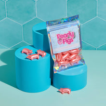 Load image into Gallery viewer, Pearly Pigs Shaped Bath Pearls.