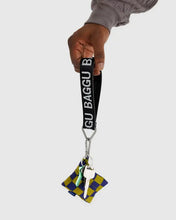 Load image into Gallery viewer, Baggu - Logo Keychain Black &amp; White