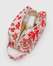 Load image into Gallery viewer, Baggu Dopp Kit Cowgirl