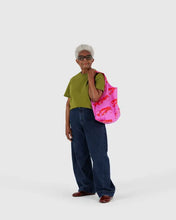 Load image into Gallery viewer, Baggu - Standard Baggu Pink Lobster