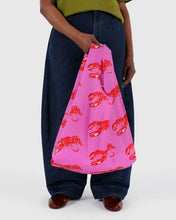 Load image into Gallery viewer, Baggu - Standard Baggu Pink Lobster