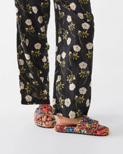 Load image into Gallery viewer, KIP &amp; Co. Forever Floral Black Velvet Quilted Adult Slippers