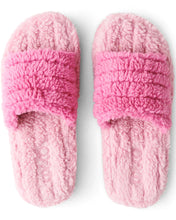 Load image into Gallery viewer, KIP &amp; Co. Poochie Pink Quilted Sherpa Adult Slippers
