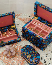 Load image into Gallery viewer, KIP &amp; Co. Fallen Leaves Velvet Jewellery Box Large