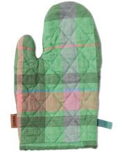 Load image into Gallery viewer, KIP &amp; Co. Jewel Of The Nile Tartan Oven Mitt