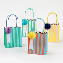 Load image into Gallery viewer, Stripe Party Bags (Pack 8)