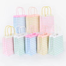Load image into Gallery viewer, Meri Meri Gingham Fringe Party Bags (Pack of 8)