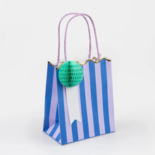 Load image into Gallery viewer, Stripe Party Bags (Pack 8)