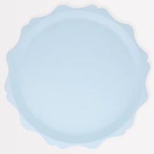 Load image into Gallery viewer, Blue Decorative Edge Compostable Dinner Plates (Pack 8)