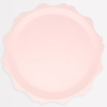 Load image into Gallery viewer, Pink Decorative Edge Compostable Dinner Plates (Pack 8)