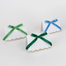 Load image into Gallery viewer, Velvet Bow Place Cards (Pack 6)