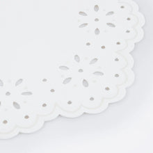 Load image into Gallery viewer, Broderie Anglaise Lace White Napkins (Pack 16)