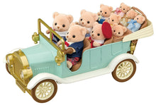 Load image into Gallery viewer, Sylvanian Families -Classic Family Car