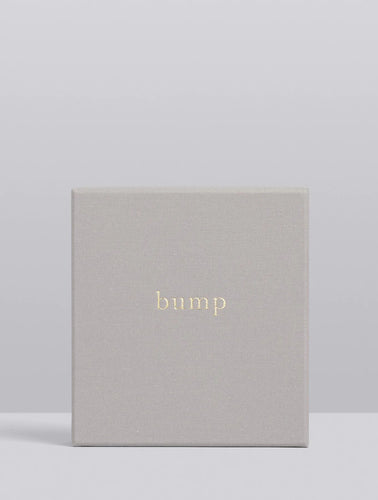 BUMP. MY PREGNANCY JOURNAL. LIGHT GREY