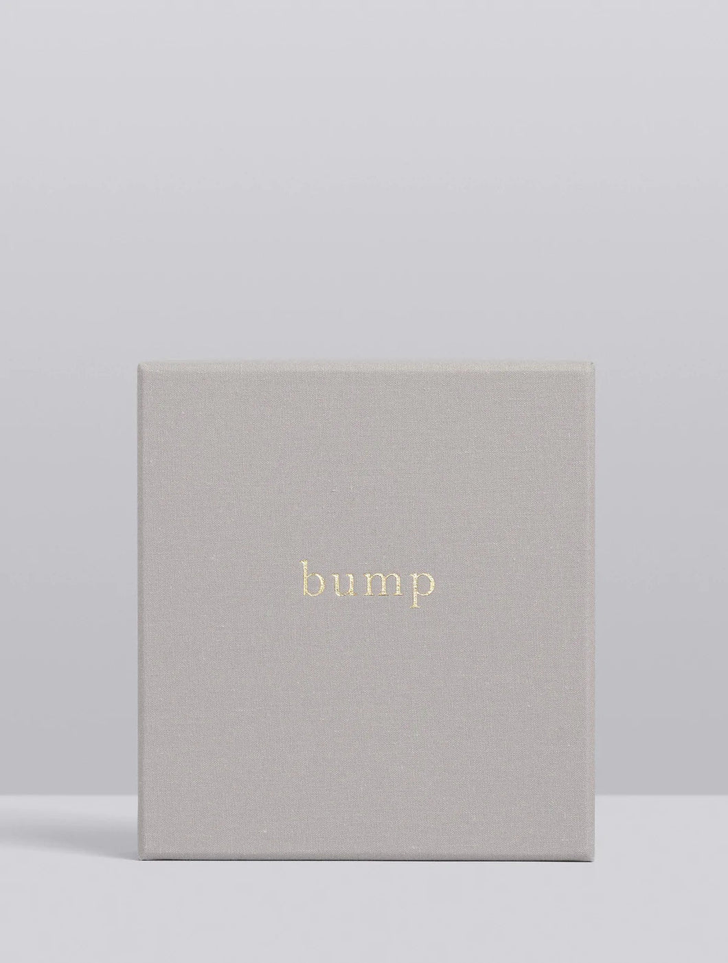 BUMP. MY PREGNANCY JOURNAL. LIGHT GREY